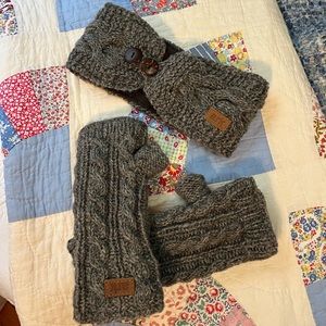 Fingerless gloves and matching ear warmer - grey knit and very warm!
